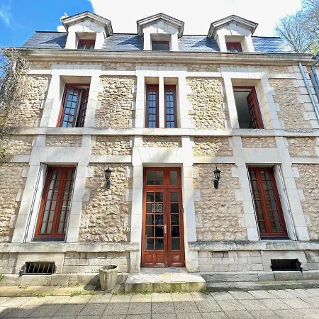 Le Blossac, A 300m Du Centre - Wifi Apartment